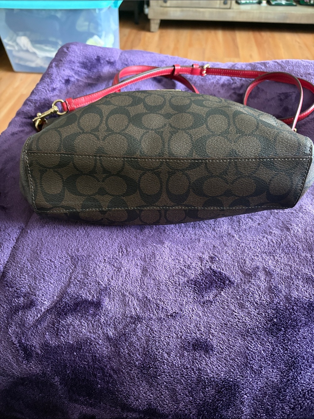 Coach Brown Signature Canvas Tote with burgundy red Trim - Picture 3 of 4